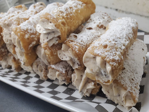 Chocolate Chip Cannoli