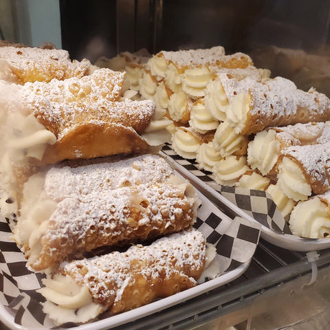 Lemon Cannoli