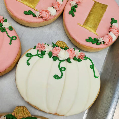 White Pumpkin with Flowers and Gold Stem Sugar Cookie